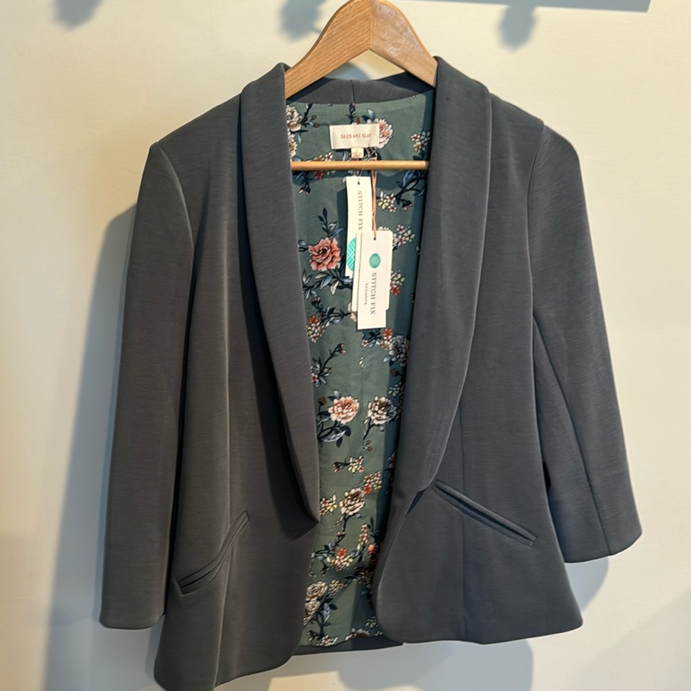 Stitch Fix Skies Are Blue. Hannah Modal Scuba Blazer. Size small.
